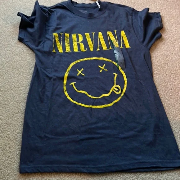 New T-Shirt - Picture 1 of 8